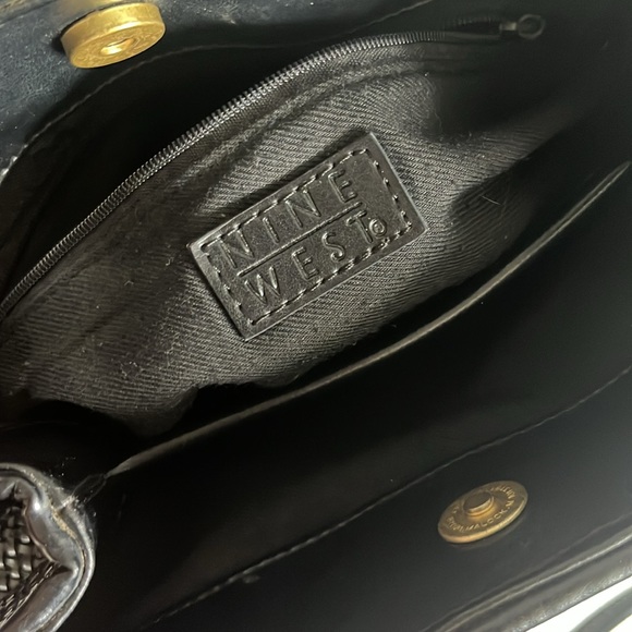 Nine West woven black shoulder bag - Picture 9 of 10